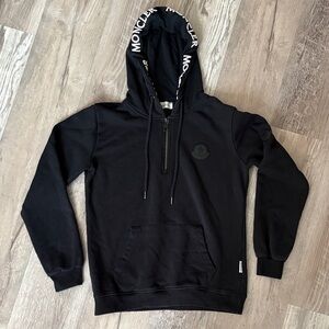 Moncler Embroidered Hooded Sweater 1/4 Zip Kangaroo Pouch *small flaw*